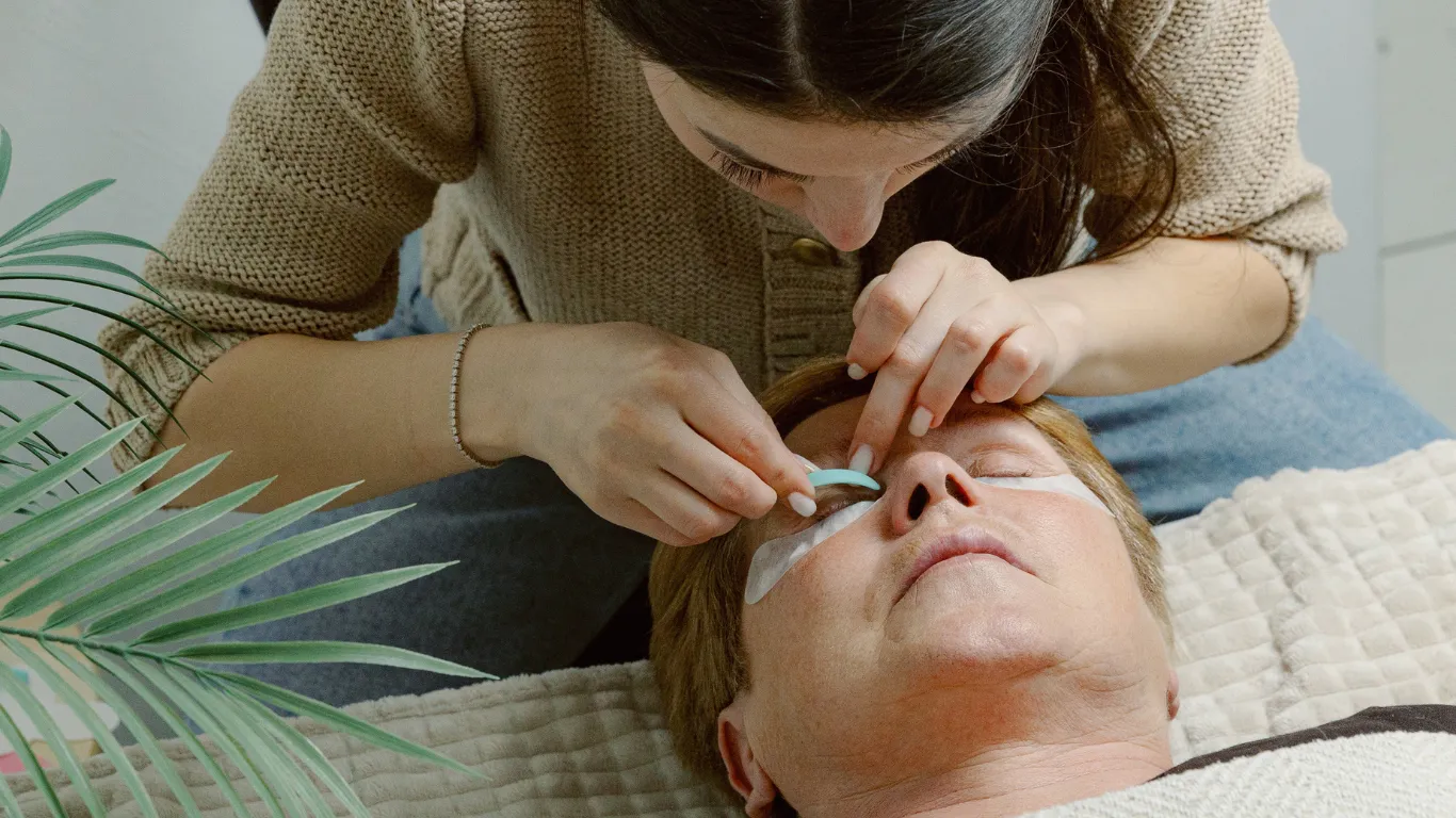 Eyelid rejuvenation: effective options for a youthful look